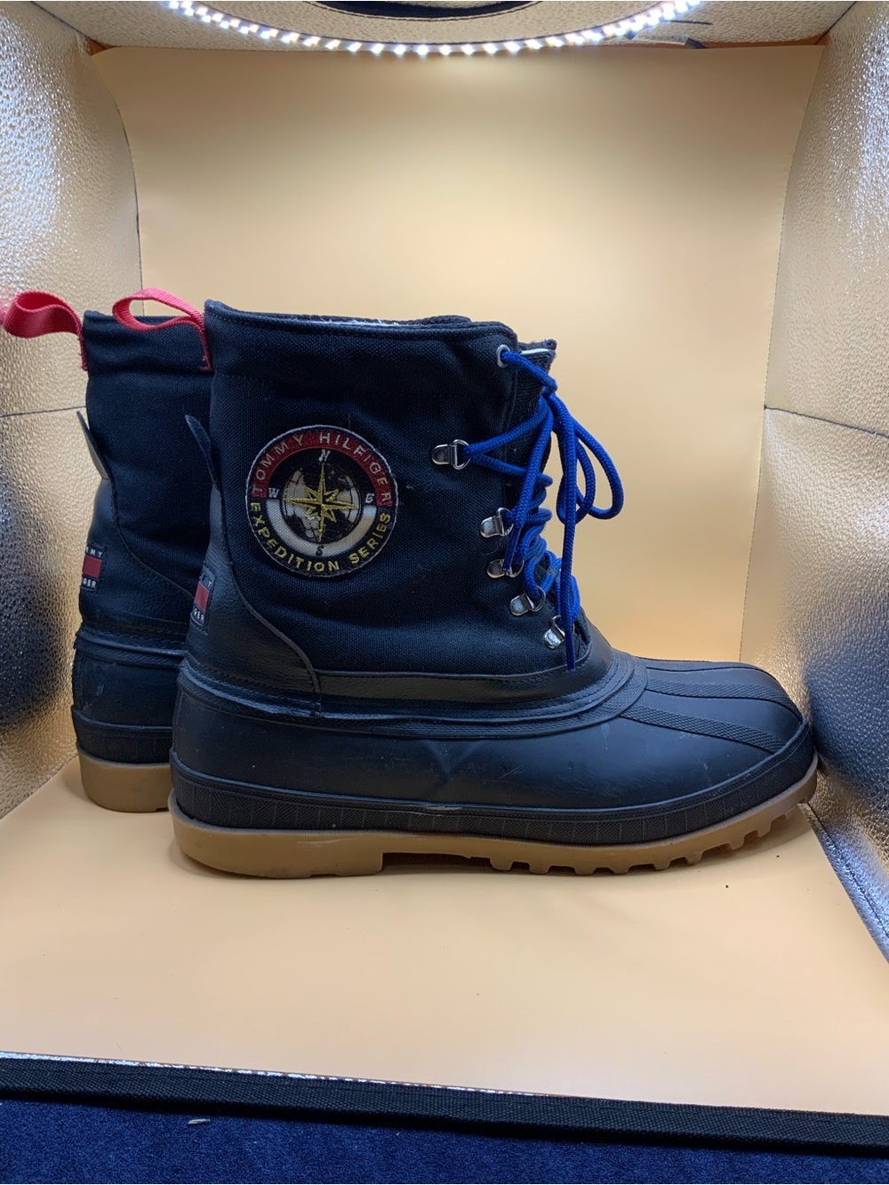 Vintage Tommy Hilfiger Black and Tan Outdoor Duck Boots (1257)